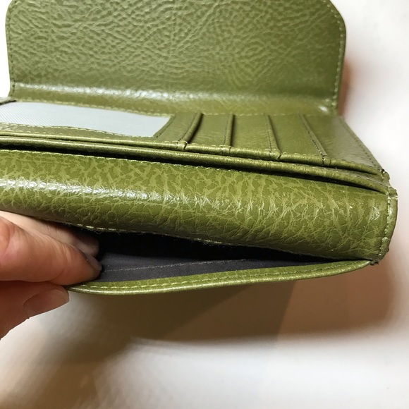 Matt & Nat Wallet - Picture 6 of 9